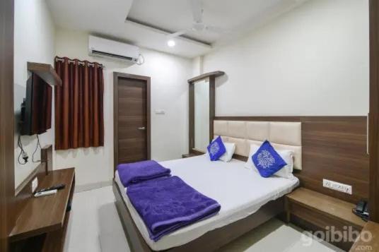 Hotel Amar Palace Ujjain Exterior photo